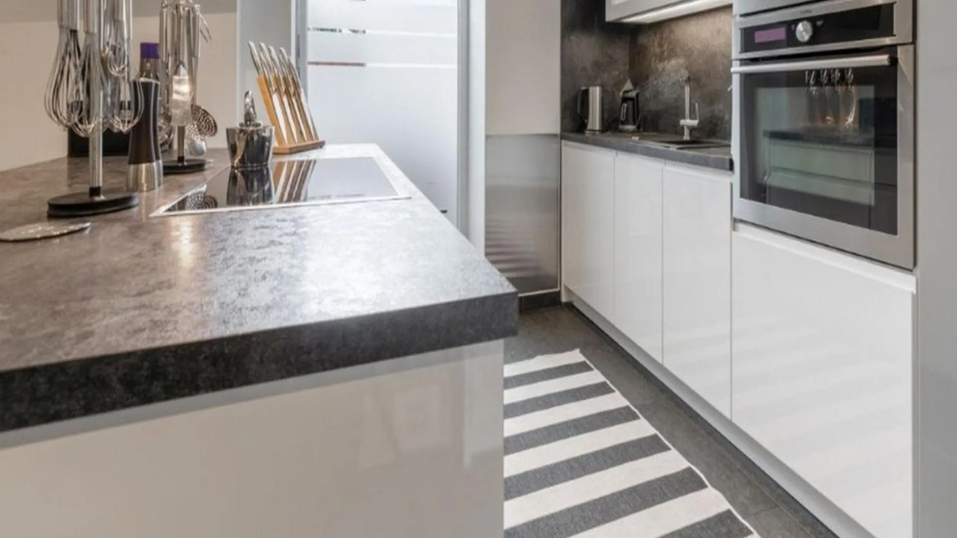 New Apartment In Seilergasse Wien